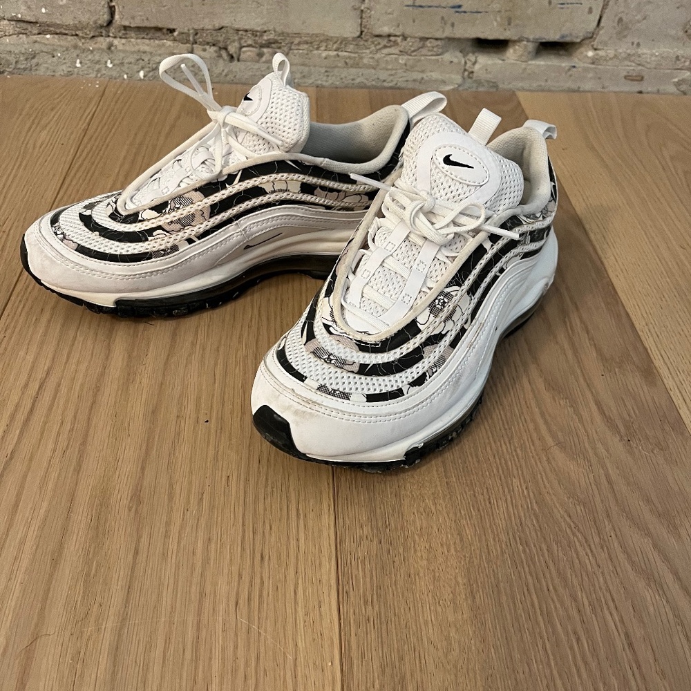 Vintage - Nike Airmax running shoes size US 6